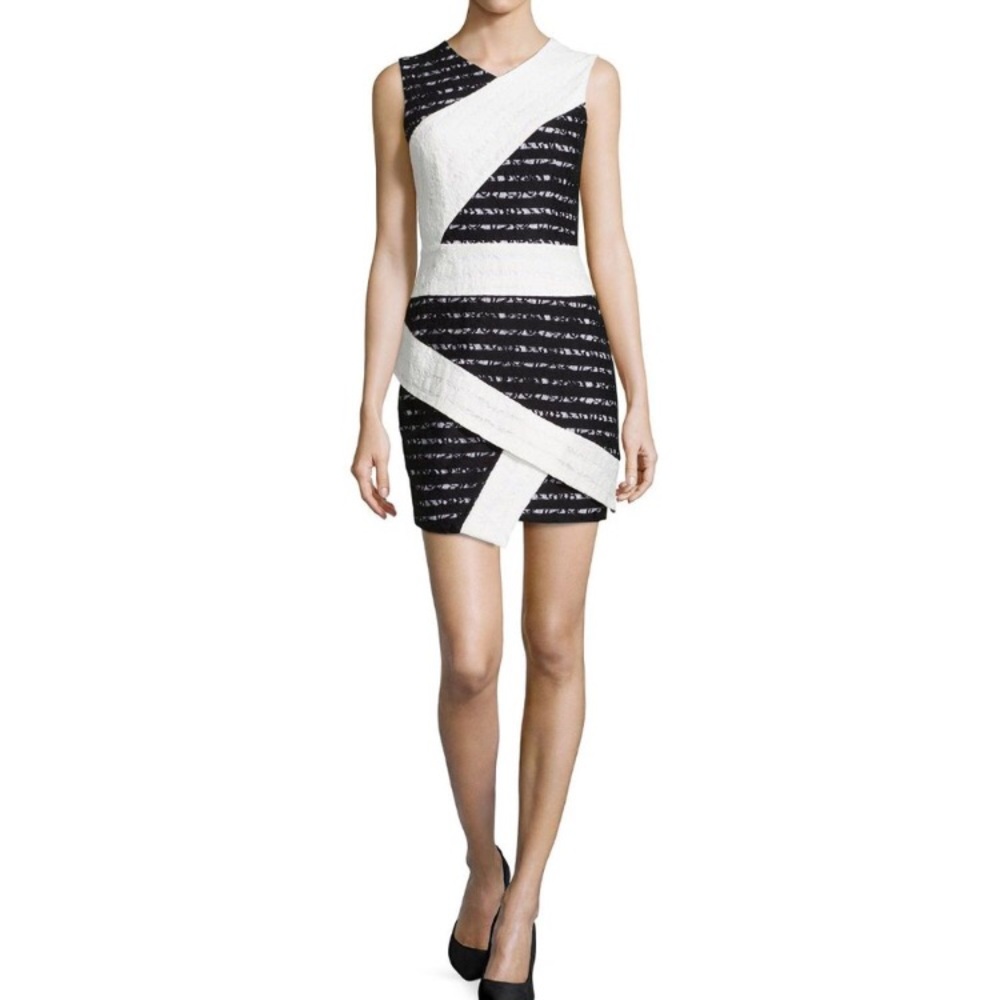 NWOT BCBG Maxazria “Dalia” Sleeveless Ribbon Dress